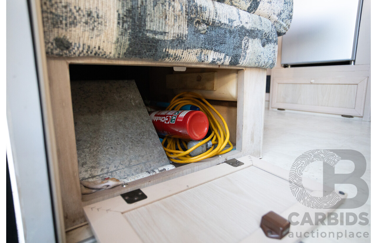 09/2000 Jayco Westport Caravan 18FT