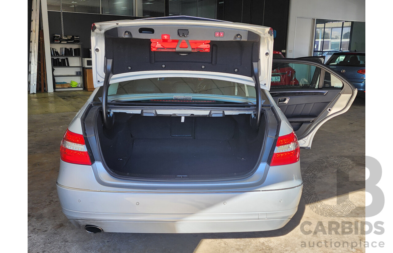 4/2010 Mercedes-Benz E250 CGI Avantgarde 212 4d Sedan Silver 1.8L