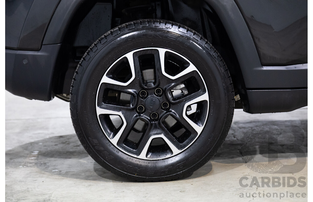 03/2021 Jeep Compass Trailhawk (4x4) M6 MY20 5d Wagon Brilliant Black Pearl Turbo 2.0L