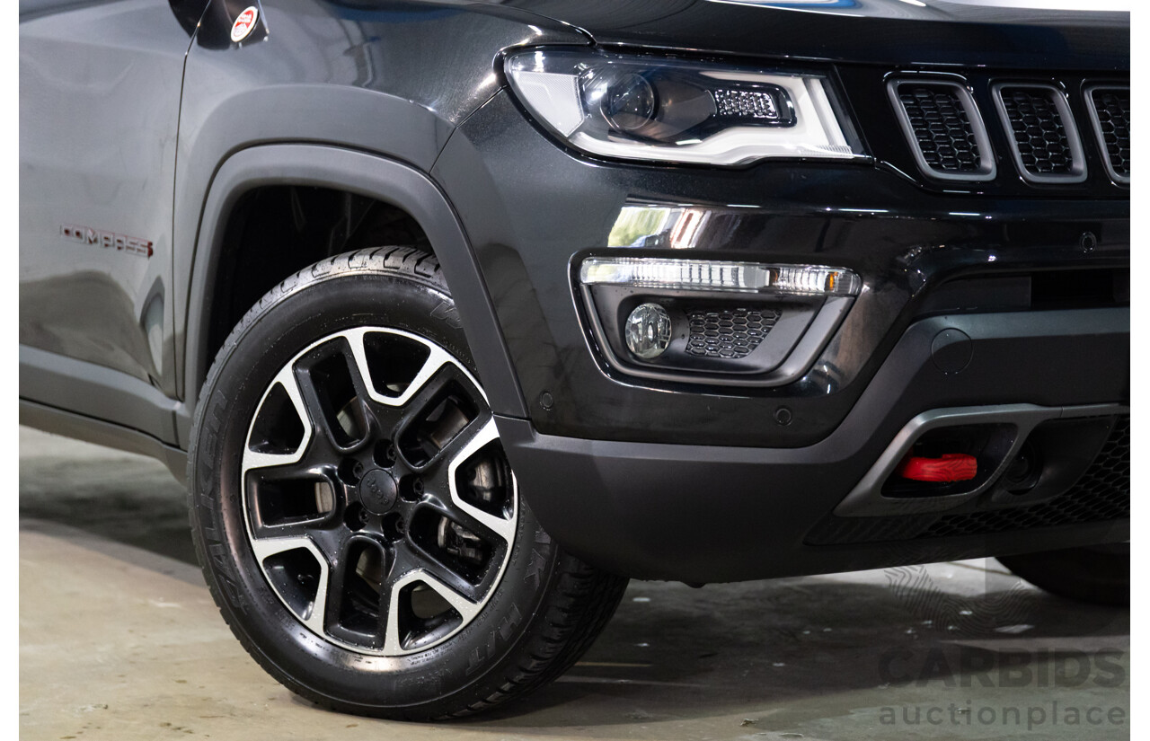 03/2021 Jeep Compass Trailhawk (4x4) M6 MY20 5d Wagon Brilliant Black Pearl Turbo 2.0L