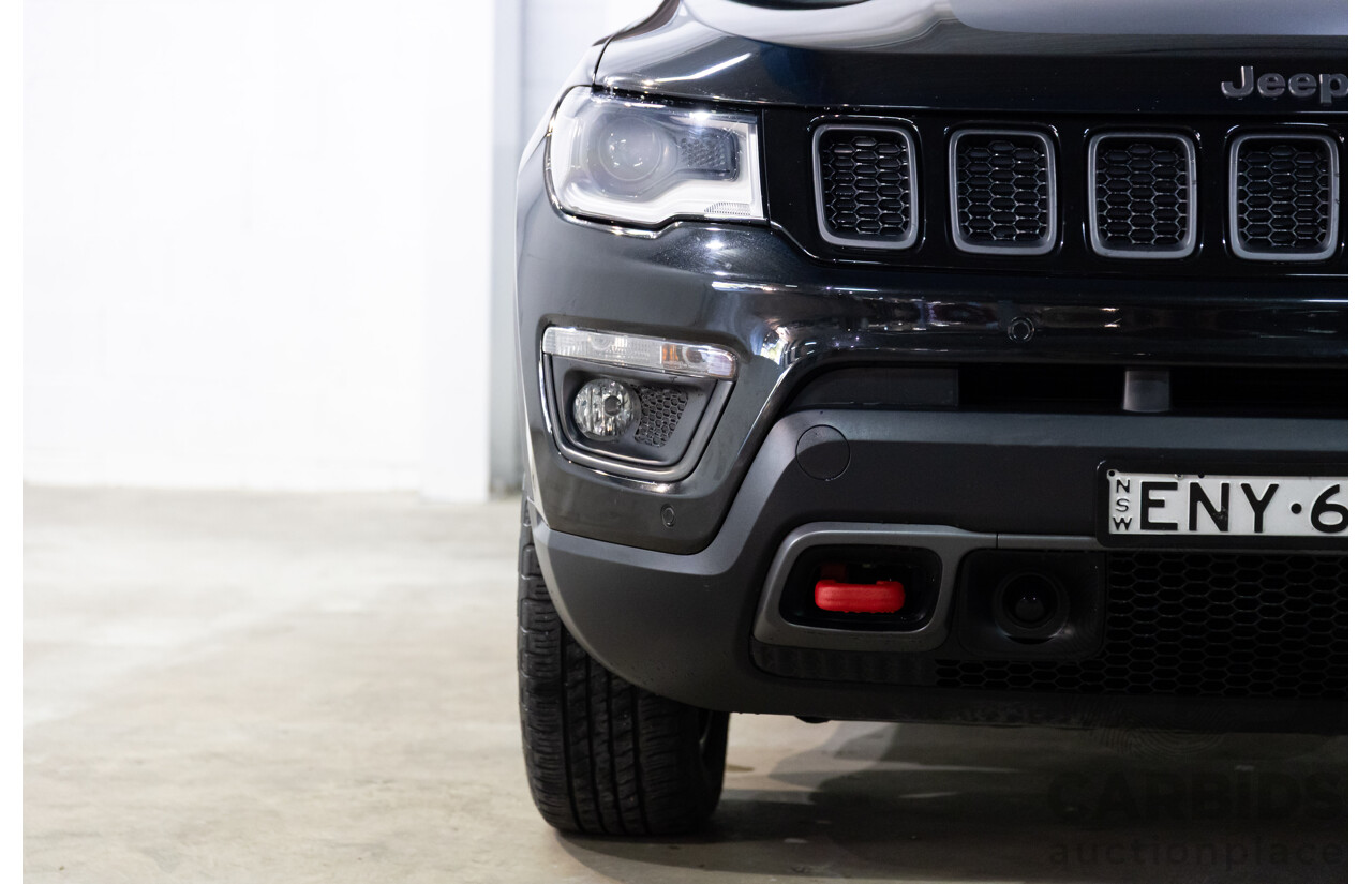 03/2021 Jeep Compass Trailhawk (4x4) M6 MY20 5d Wagon Brilliant Black Pearl Turbo 2.0L