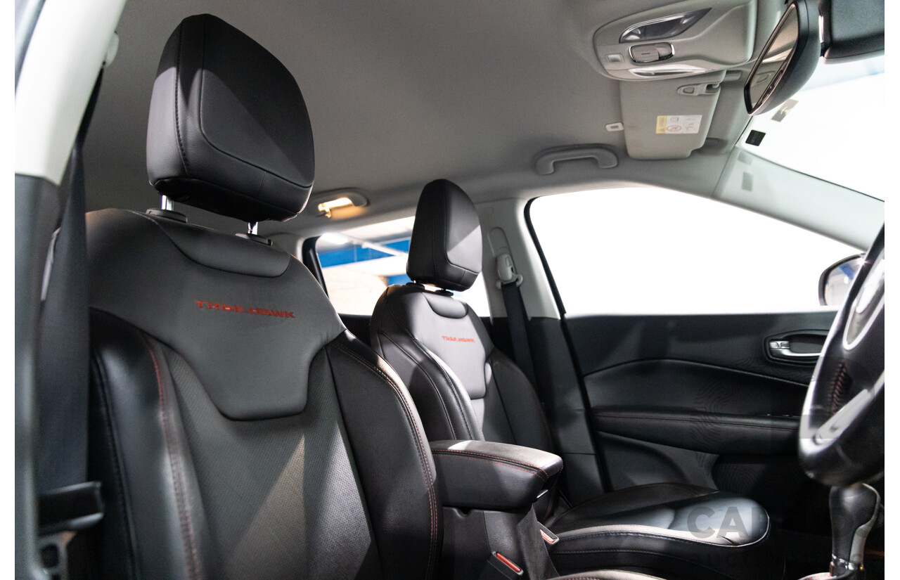 03/2021 Jeep Compass Trailhawk (4x4) M6 MY20 5d Wagon Brilliant Black Pearl Turbo 2.0L