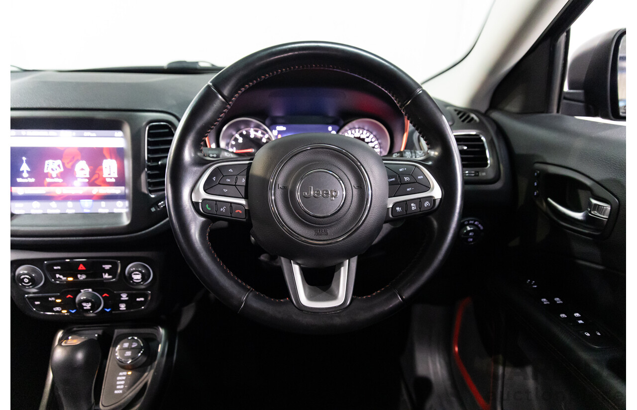 03/2021 Jeep Compass Trailhawk (4x4) M6 MY20 5d Wagon Brilliant Black Pearl Turbo 2.0L