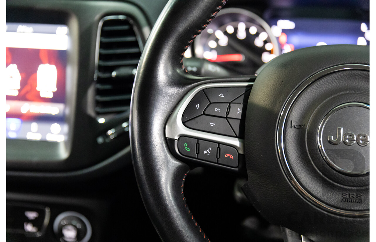 03/2021 Jeep Compass Trailhawk (4x4) M6 MY20 5d Wagon Brilliant Black Pearl Turbo 2.0L