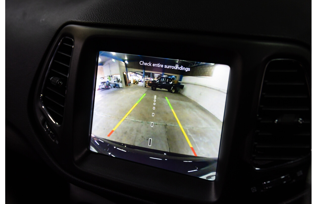 03/2021 Jeep Compass Trailhawk (4x4) M6 MY20 5d Wagon Brilliant Black Pearl Turbo 2.0L