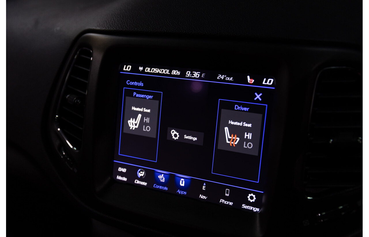 03/2021 Jeep Compass Trailhawk (4x4) M6 MY20 5d Wagon Brilliant Black Pearl Turbo 2.0L