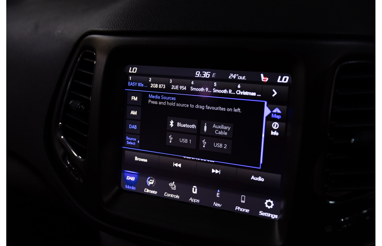 03/2021 Jeep Compass Trailhawk (4x4) M6 MY20 5d Wagon Brilliant Black Pearl Turbo 2.0L