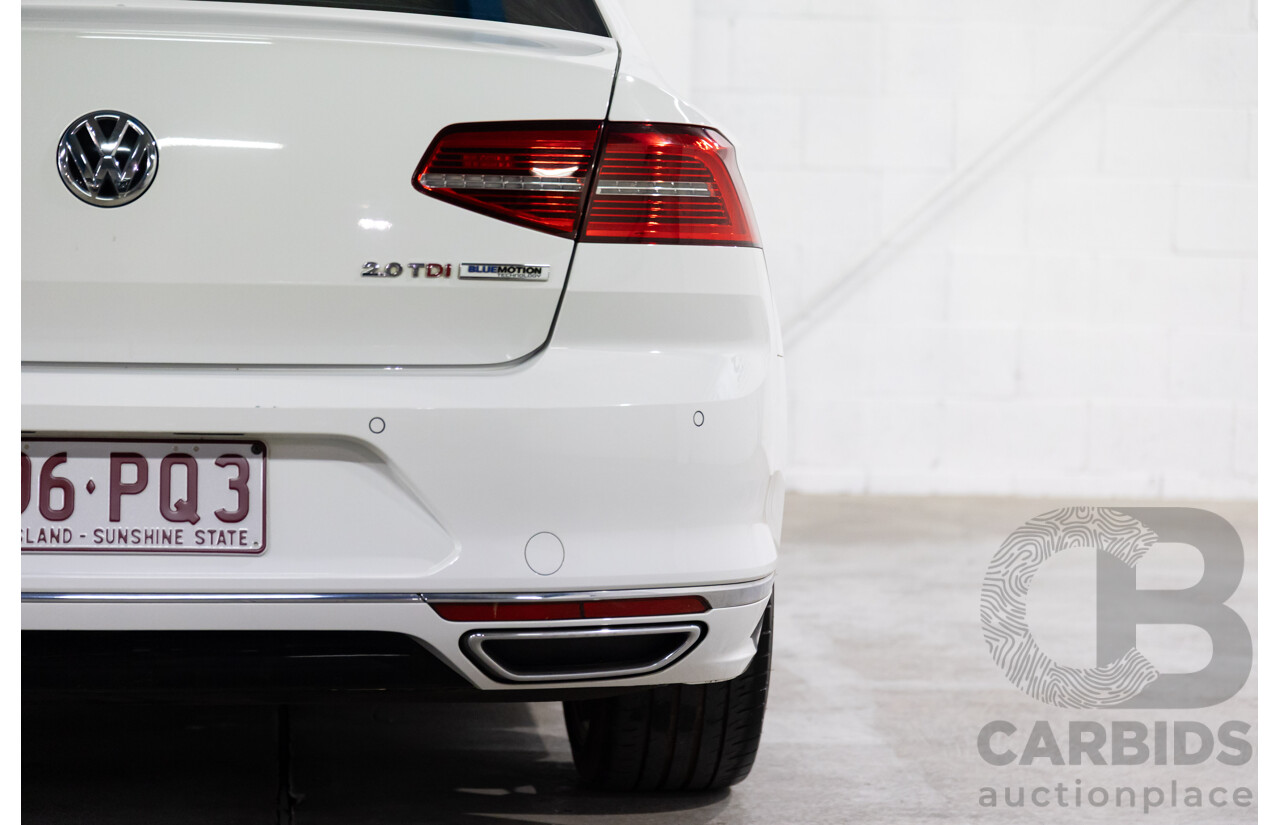06/2016 Volkswagen Passat 140 TDI Highline (FWD) 3C MY16 4d Sedan Pure White Turbo Diesel 2.0L