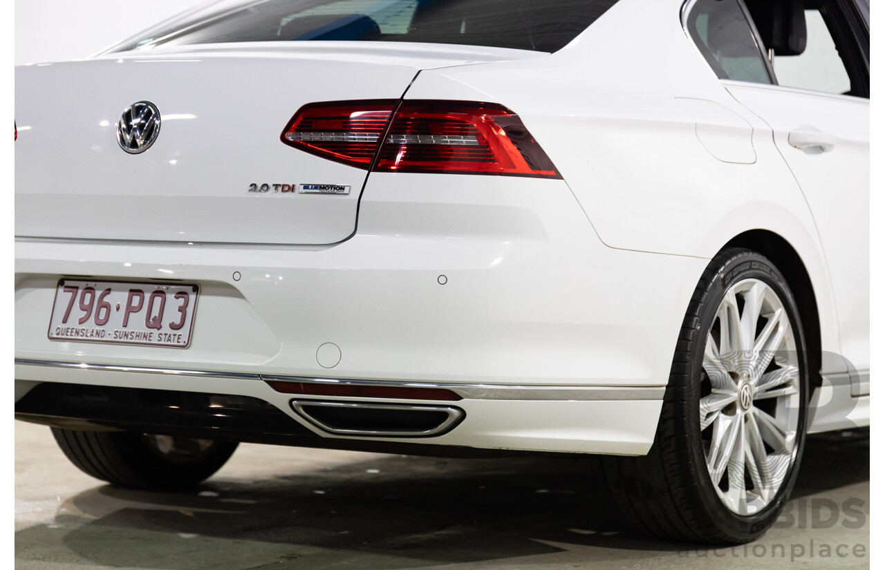 06/2016 Volkswagen Passat 140 TDI Highline (FWD) 3C MY16 4d Sedan Pure White Turbo Diesel 2.0L