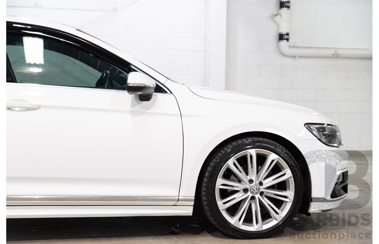 06/2016 Volkswagen Passat 140 TDI Highline (FWD) 3C MY16 4d Sedan Pure White Turbo Diesel 2.0L