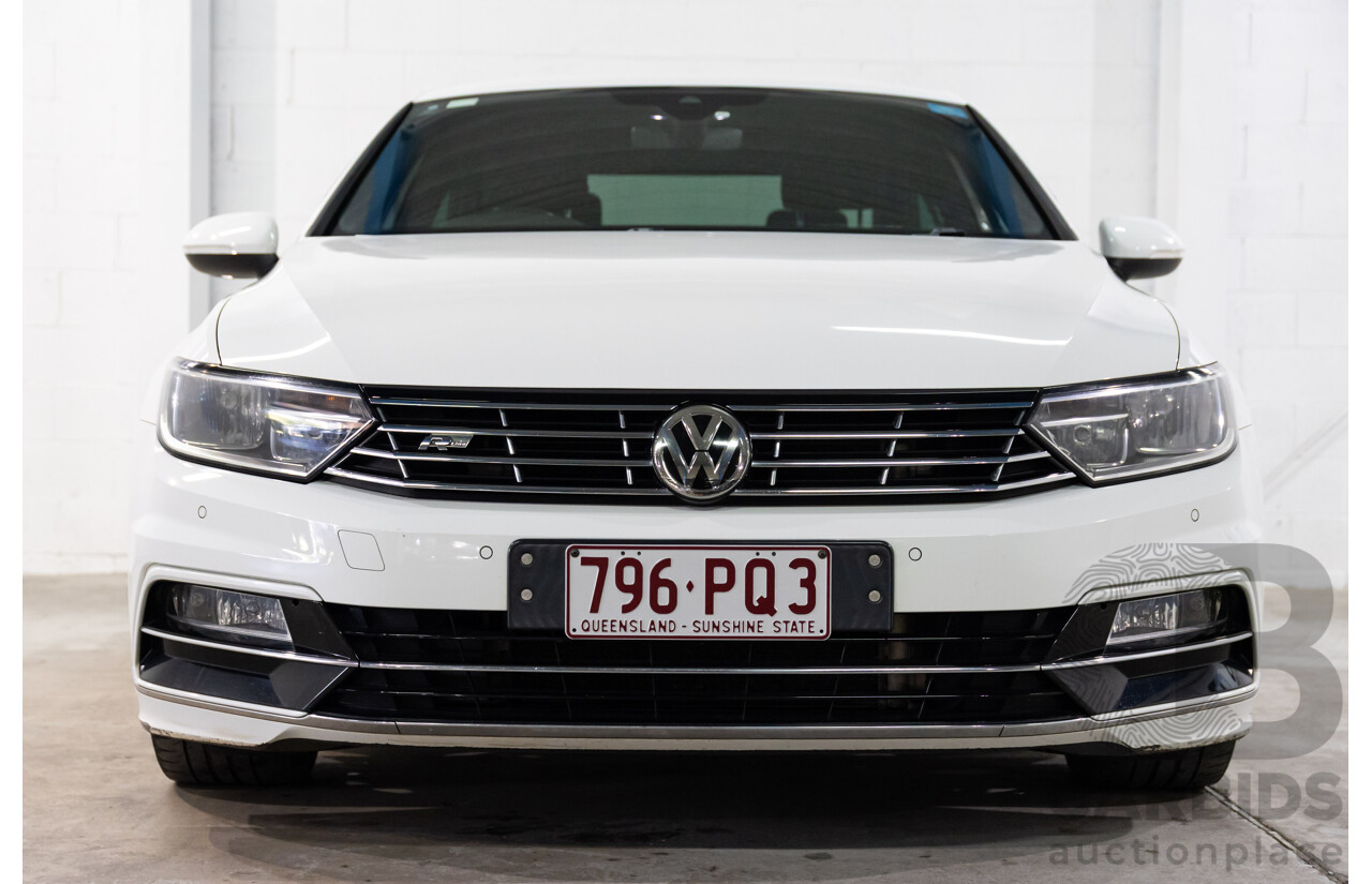 06/2016 Volkswagen Passat 140 TDI Highline (FWD) 3C MY16 4d Sedan Pure White Turbo Diesel 2.0L
