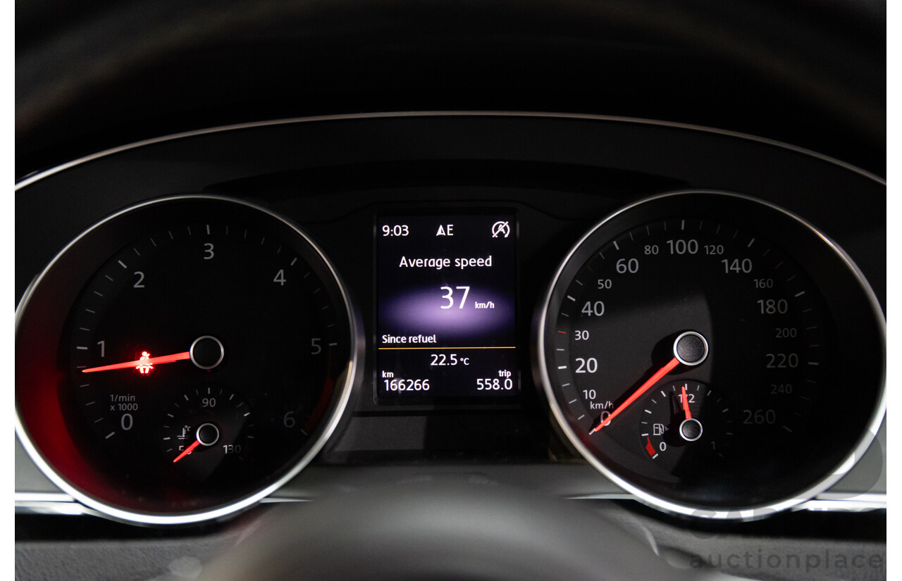 06/2016 Volkswagen Passat 140 TDI Highline (FWD) 3C MY16 4d Sedan Pure White Turbo Diesel 2.0L