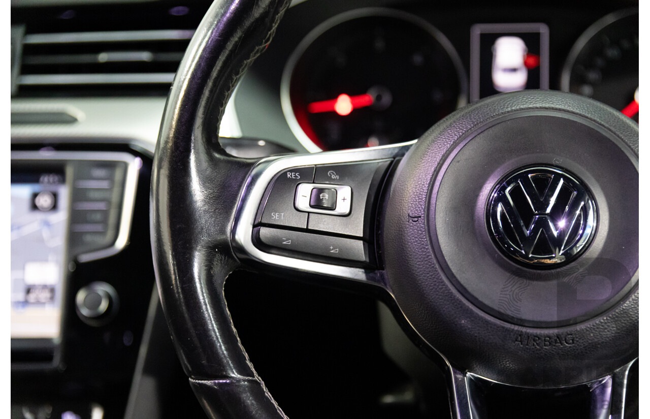 06/2016 Volkswagen Passat 140 TDI Highline (FWD) 3C MY16 4d Sedan Pure White Turbo Diesel 2.0L