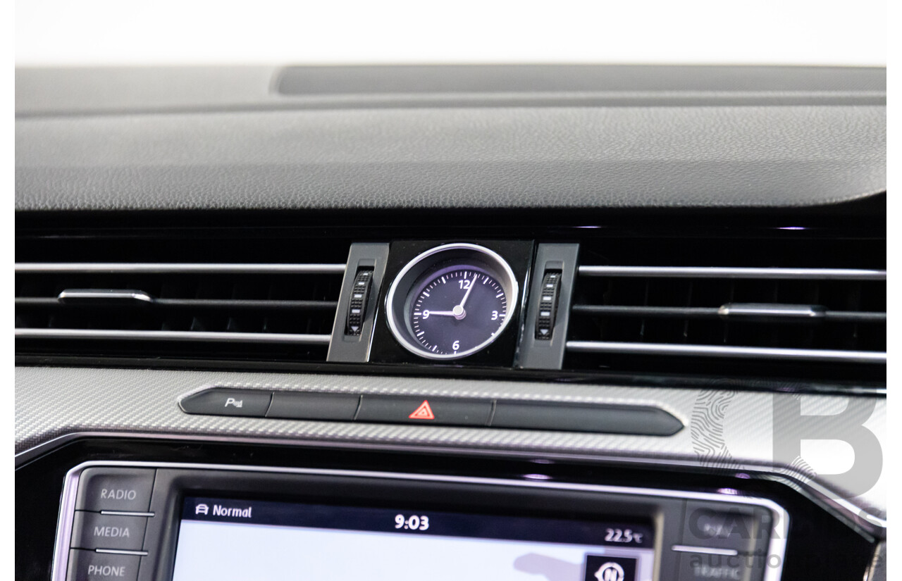 06/2016 Volkswagen Passat 140 TDI Highline (FWD) 3C MY16 4d Sedan Pure White Turbo Diesel 2.0L