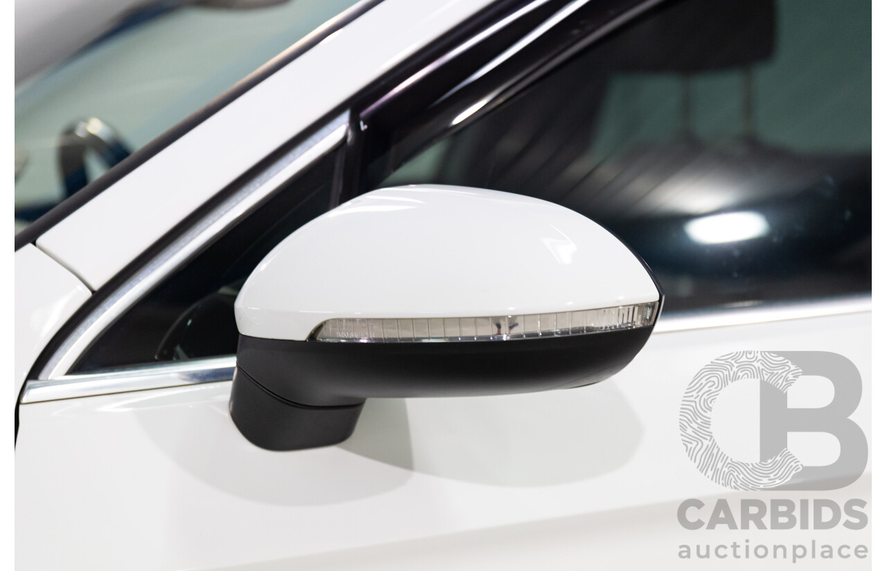 06/2016 Volkswagen Passat 140 TDI Highline (FWD) 3C MY16 4d Sedan Pure White Turbo Diesel 2.0L