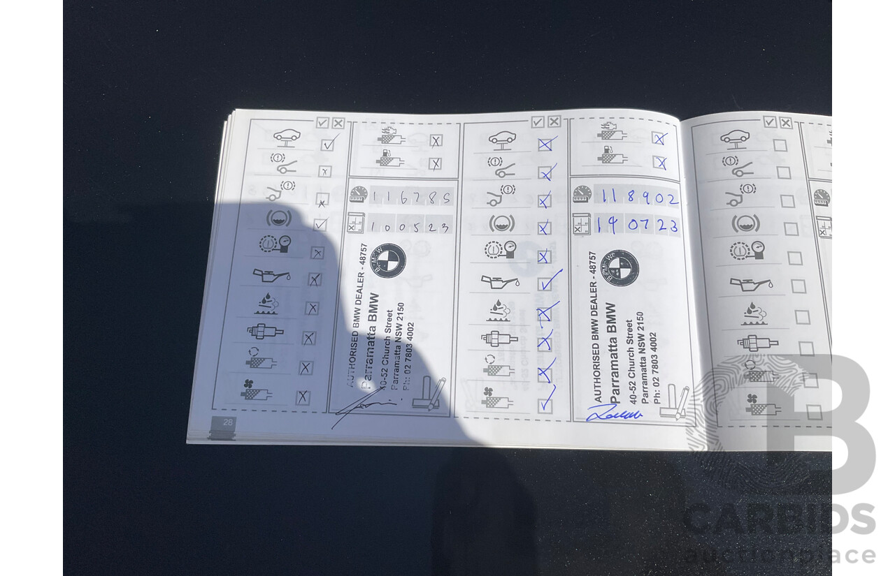 5/2011 BMW 320i E90 MY11 4d Sedan Black 2.0L