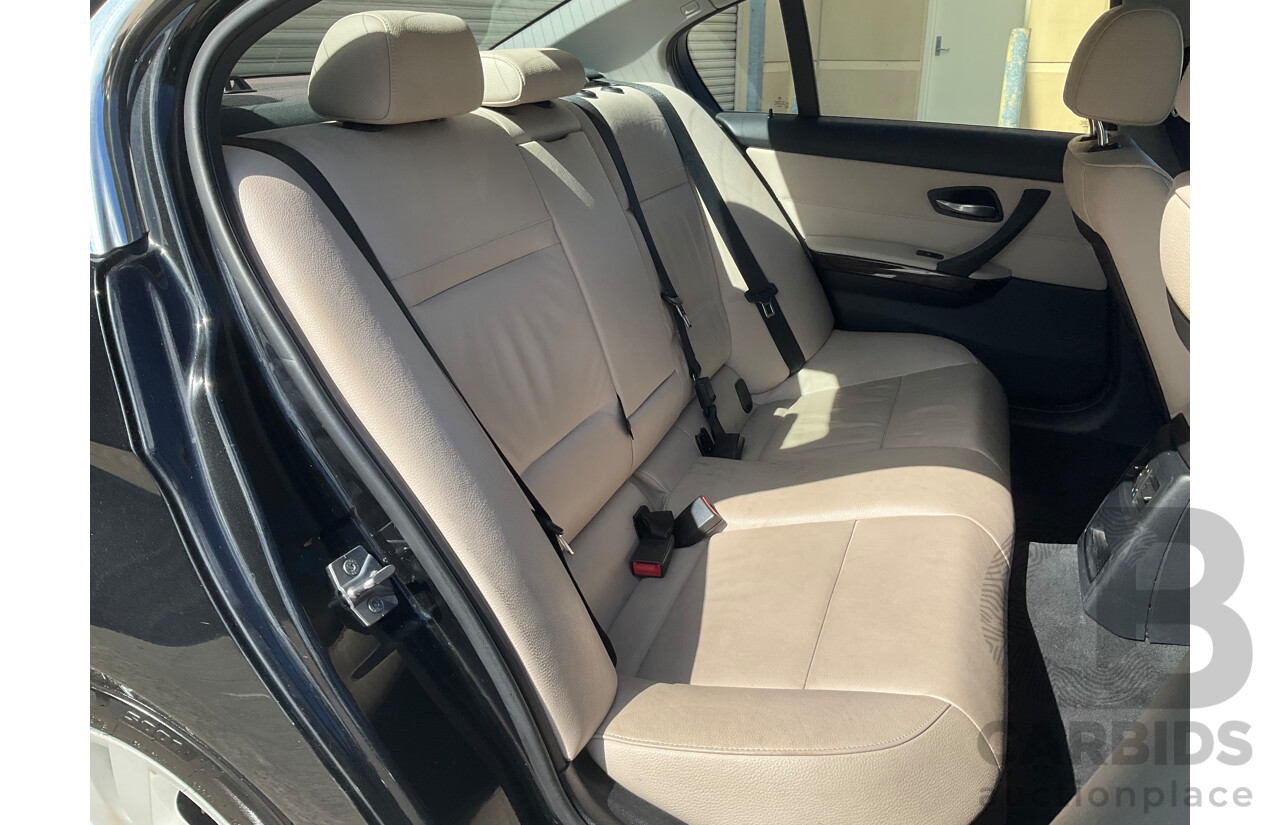 5/2011 BMW 320i E90 MY11 4d Sedan Black 2.0L