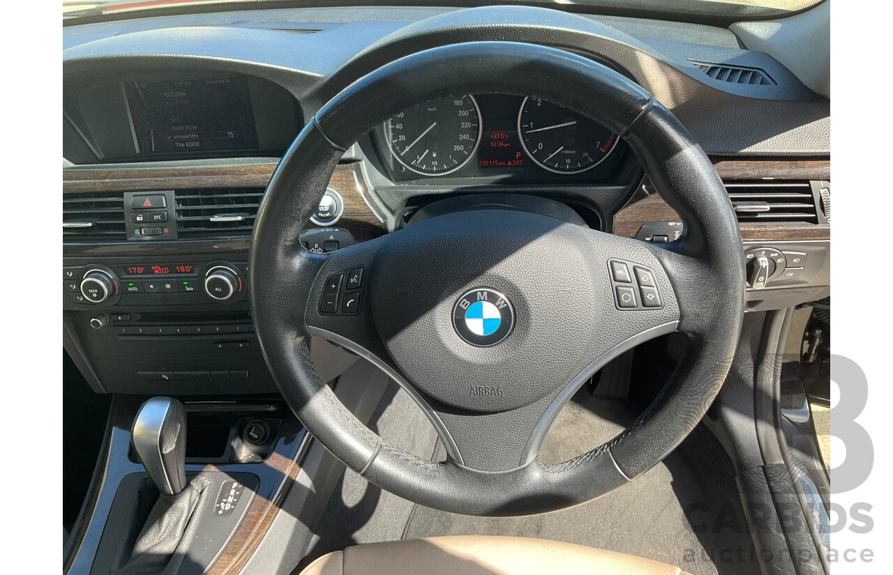 5/2011 BMW 320i E90 MY11 4d Sedan Black 2.0L