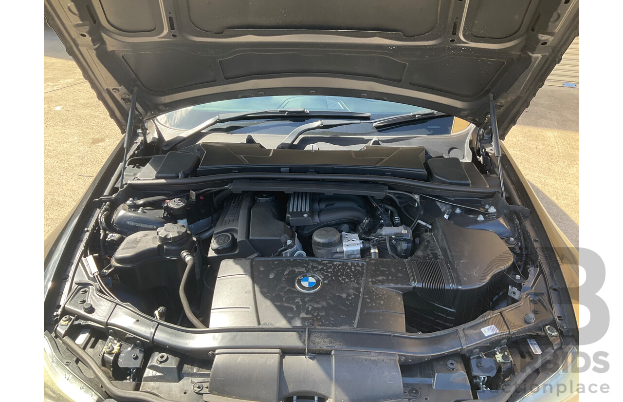 5/2011 BMW 320i E90 MY11 4d Sedan Black 2.0L