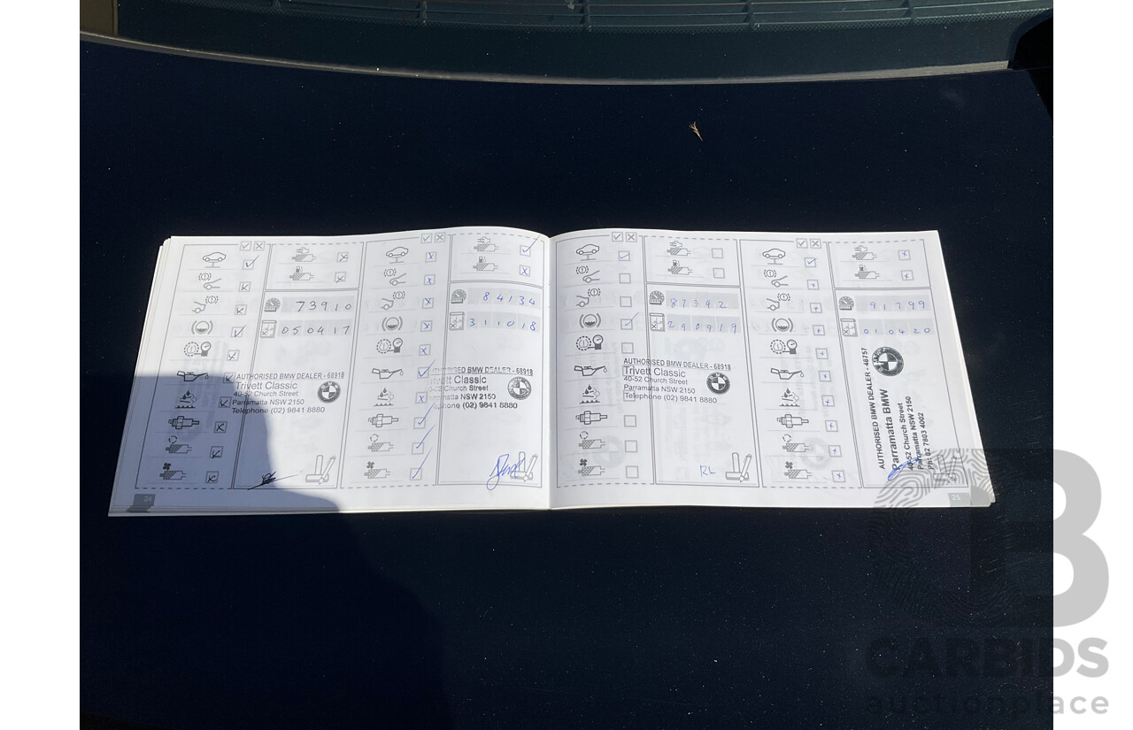 5/2011 BMW 320i E90 MY11 4d Sedan Black 2.0L