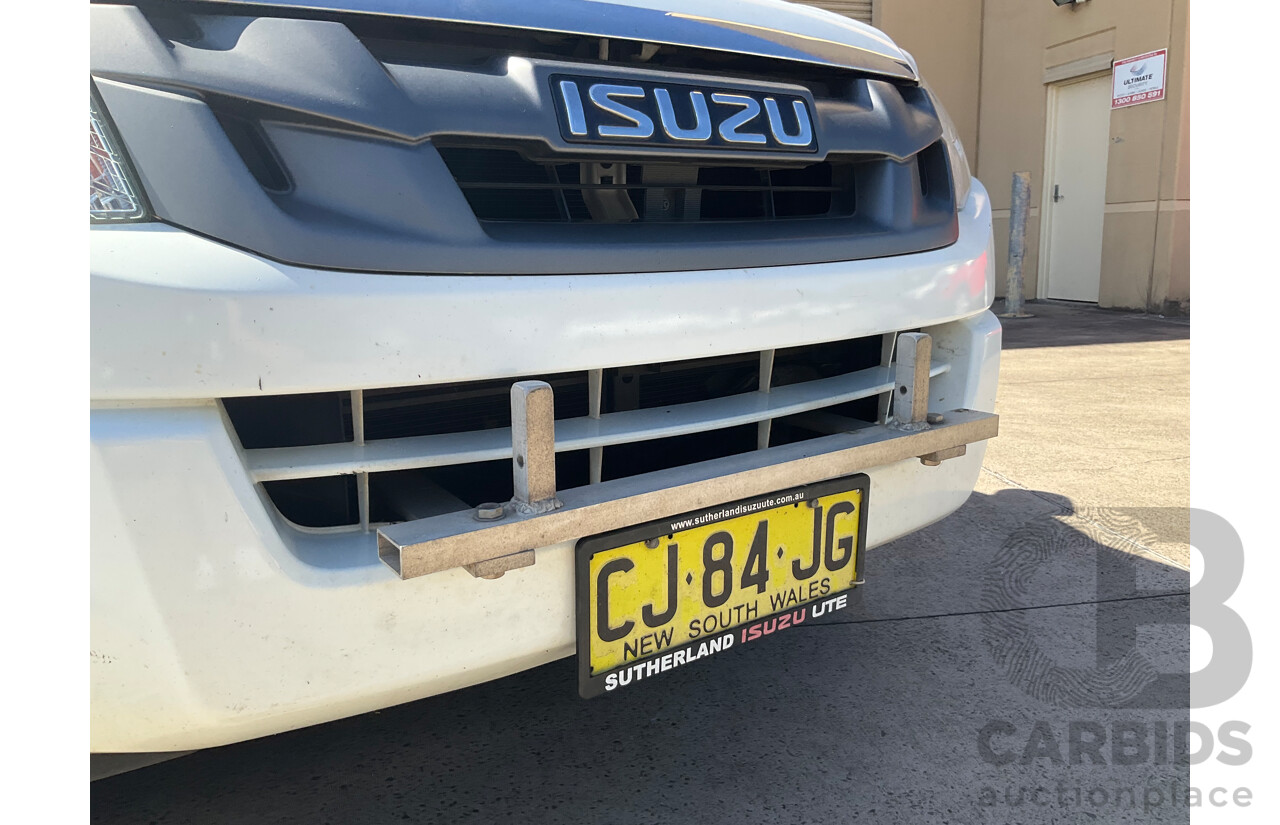09/2016 Isuzu D-Max SX HI-RIDE (4x2) RWD TF MY15.5 C/Chas White Turbo Diesel 3.0L