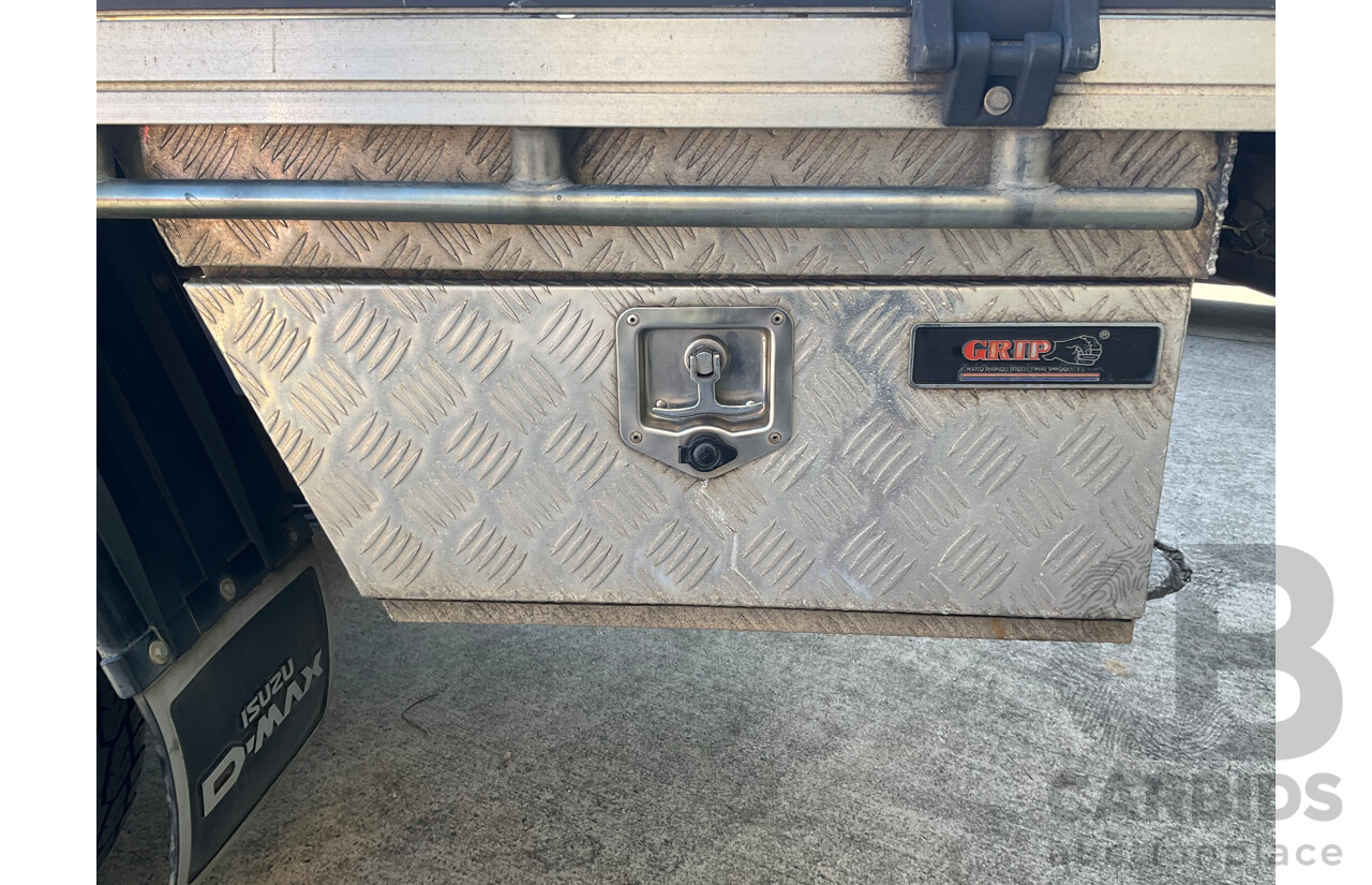 09/2016 Isuzu D-Max SX HI-RIDE (4x2) RWD TF MY15.5 C/Chas White Turbo Diesel 3.0L