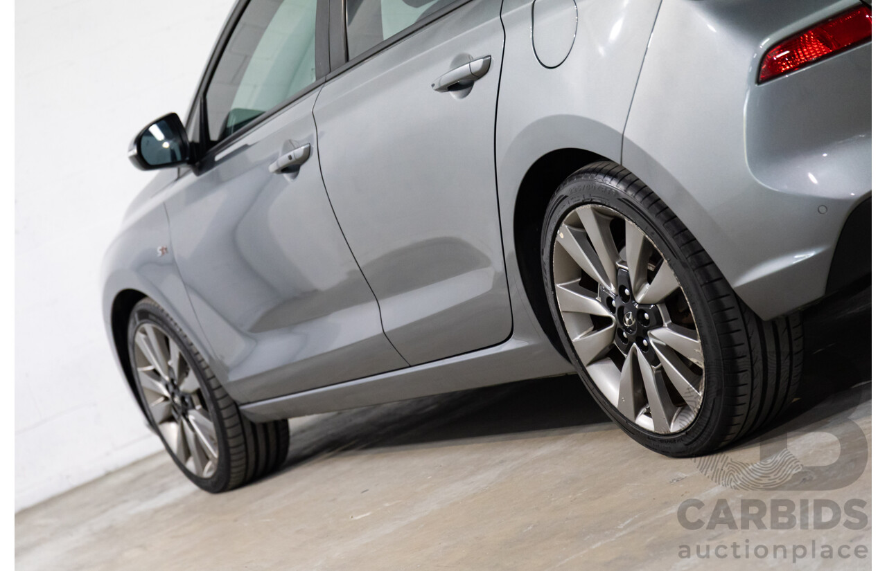 02/2018 Hyundai i30 SR (FWD) PD 4d Hatchback Sparkling Metal Metallic Turbo 1.6L