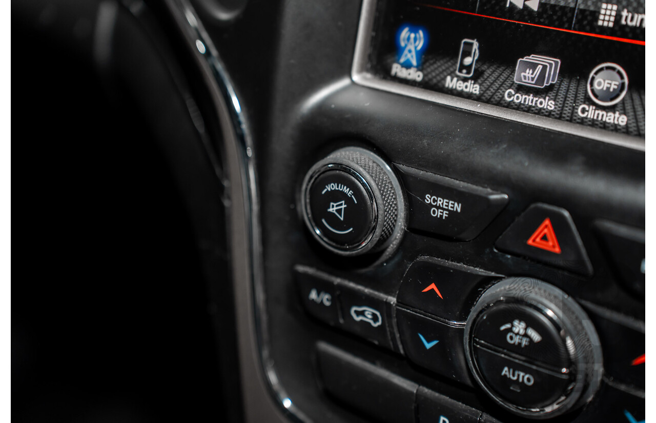 11/2016 Jeep Grand Cherokee Limited (4x4) WK MY15 4d Wagon Bright White V6 3.6L