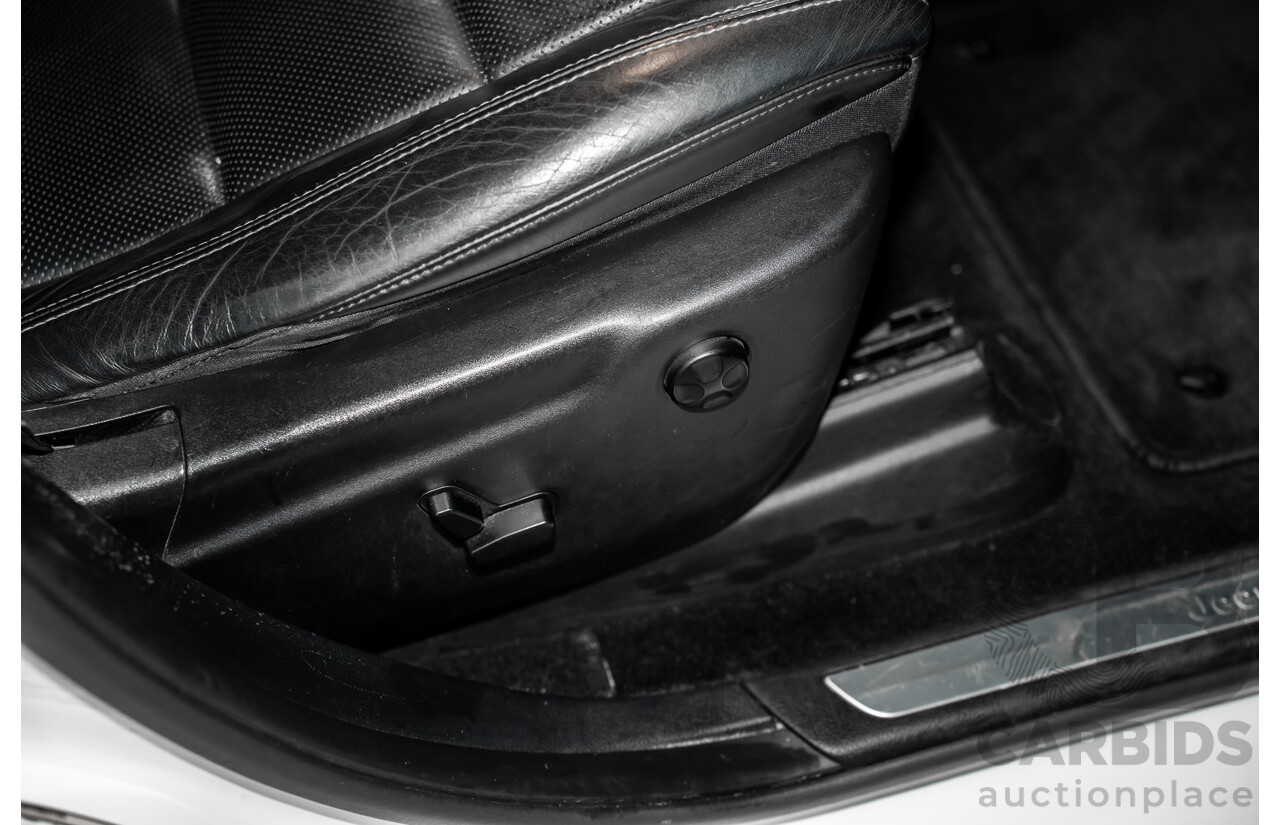 11/2016 Jeep Grand Cherokee Limited (4x4) WK MY15 4d Wagon Bright White V6 3.6L