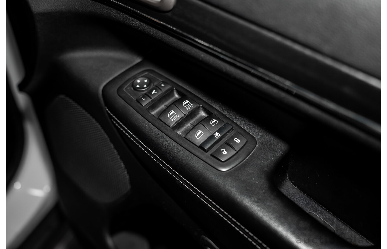 11/2016 Jeep Grand Cherokee Limited (4x4) WK MY15 4d Wagon Bright White V6 3.6L