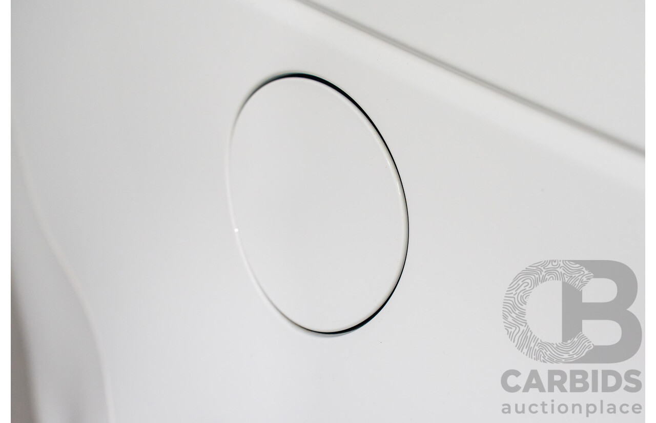 10/2017 Land Rover Discovery Sport TD4 HSE (110kW AWD) 5 Seat L550 MY18 4D Wagon Fuji White Turbo Diesel 2.0L