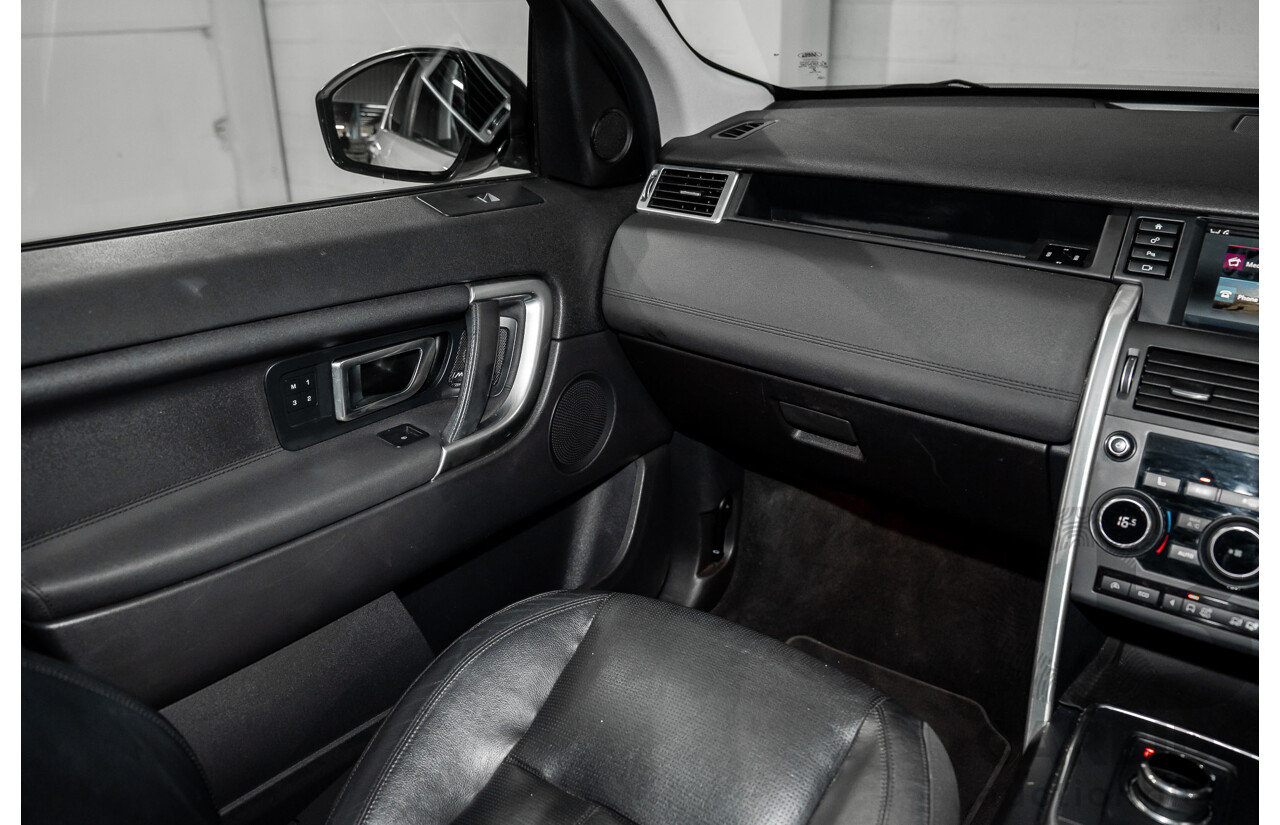 10/2017 Land Rover Discovery Sport TD4 HSE (110kW AWD) 5 Seat L550 MY18 4D Wagon Fuji White Turbo Diesel 2.0L