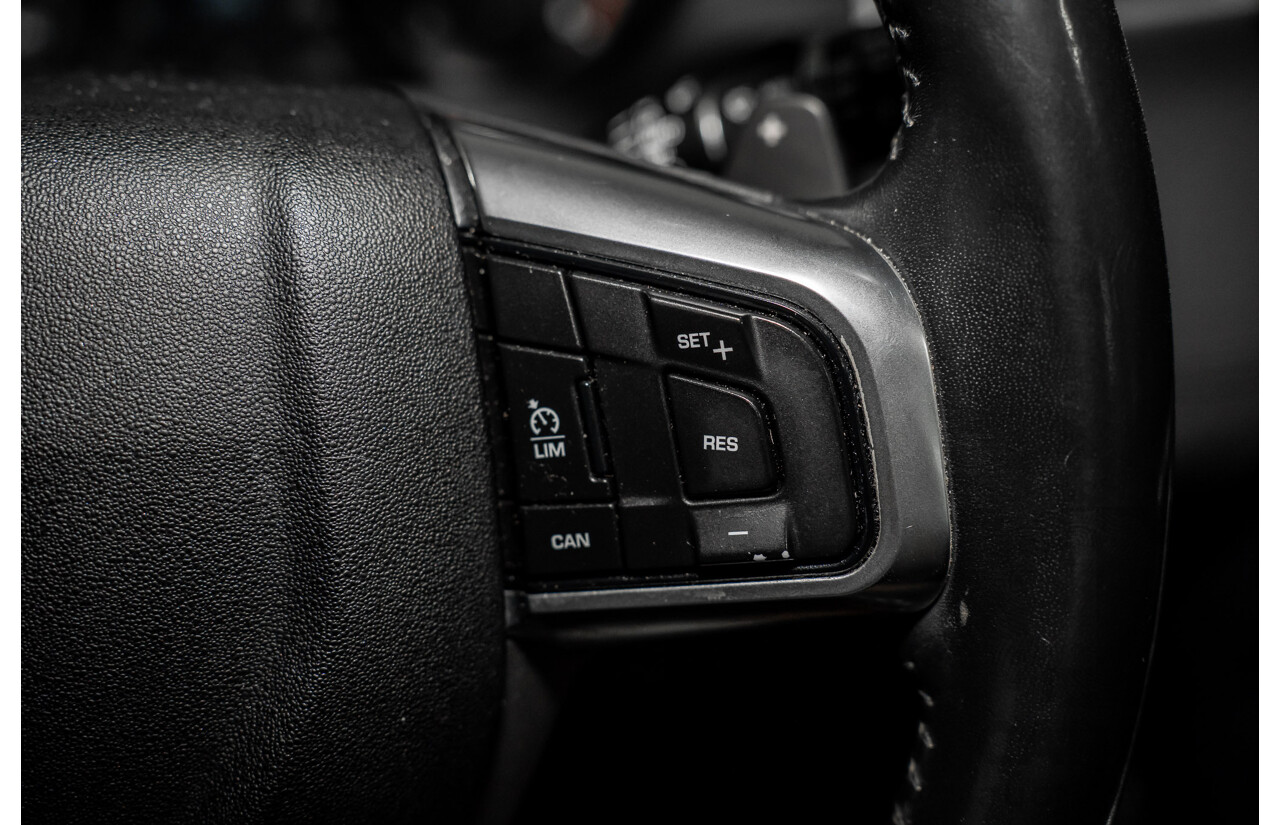 10/2017 Land Rover Discovery Sport TD4 HSE (110kW AWD) 5 Seat L550 MY18 4D Wagon Fuji White Turbo Diesel 2.0L