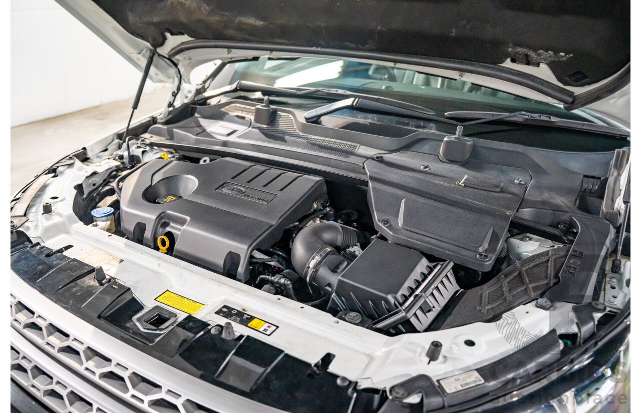 10/2017 Land Rover Discovery Sport TD4 HSE (110kW AWD) 5 Seat L550 MY18 4D Wagon Fuji White Turbo Diesel 2.0L