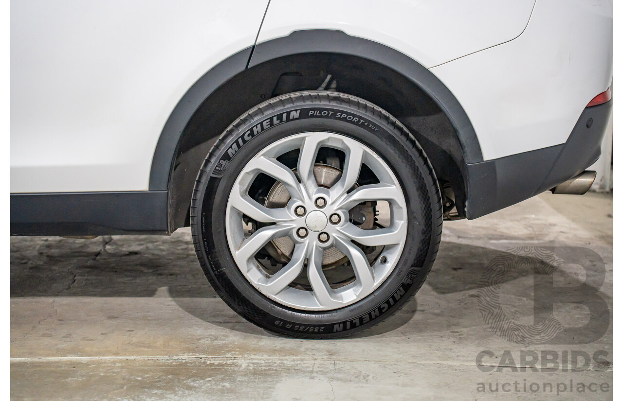 10/2017 Land Rover Discovery Sport TD4 HSE (110kW AWD) 5 Seat L550 MY18 4D Wagon Fuji White Turbo Diesel 2.0L