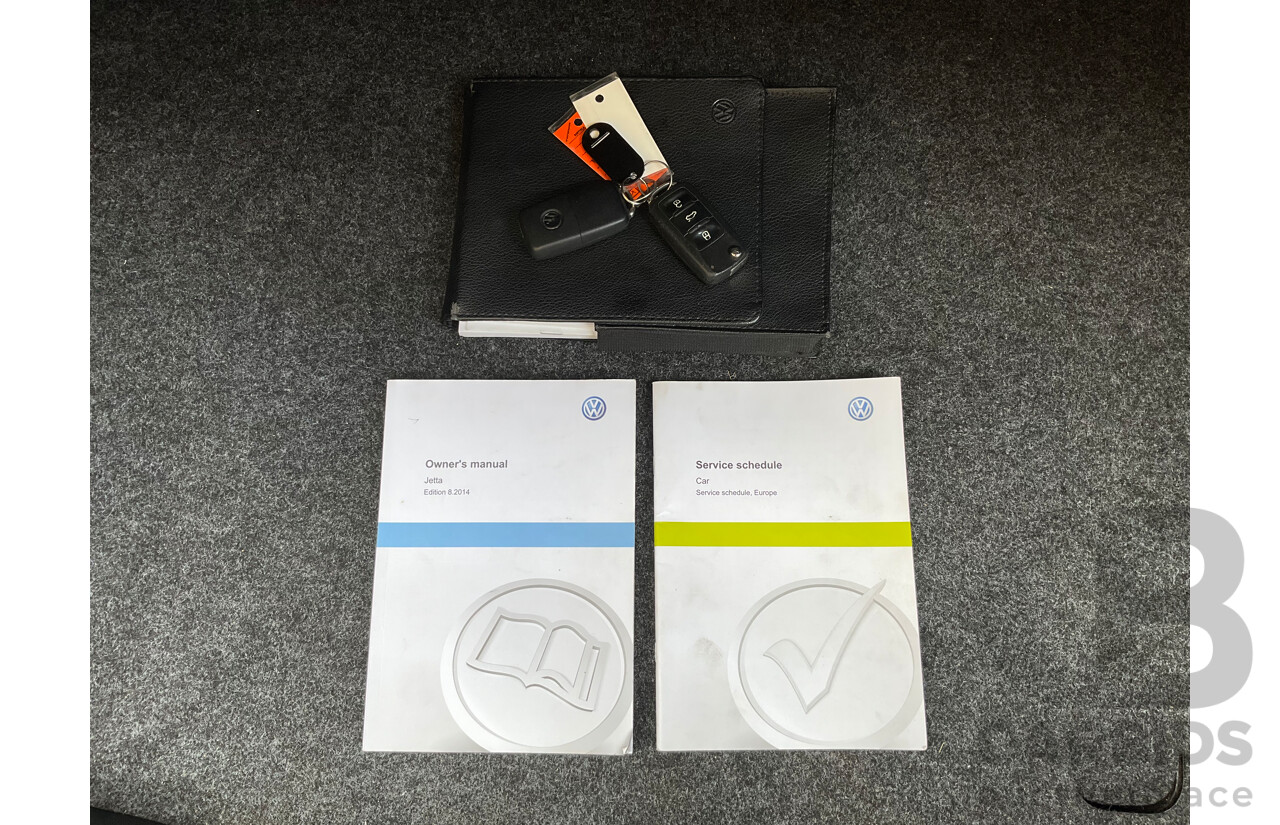 1/2015 Volkswagen Jetta 118 TSI Comfortline 1KM MY15 4d Sedan Silver Twincharged 1.4L