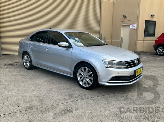 1/2015 Volkswagen Jetta 118 TSI Comfortline 1KM MY15 4d Sedan Silver Twincharged 1.4L