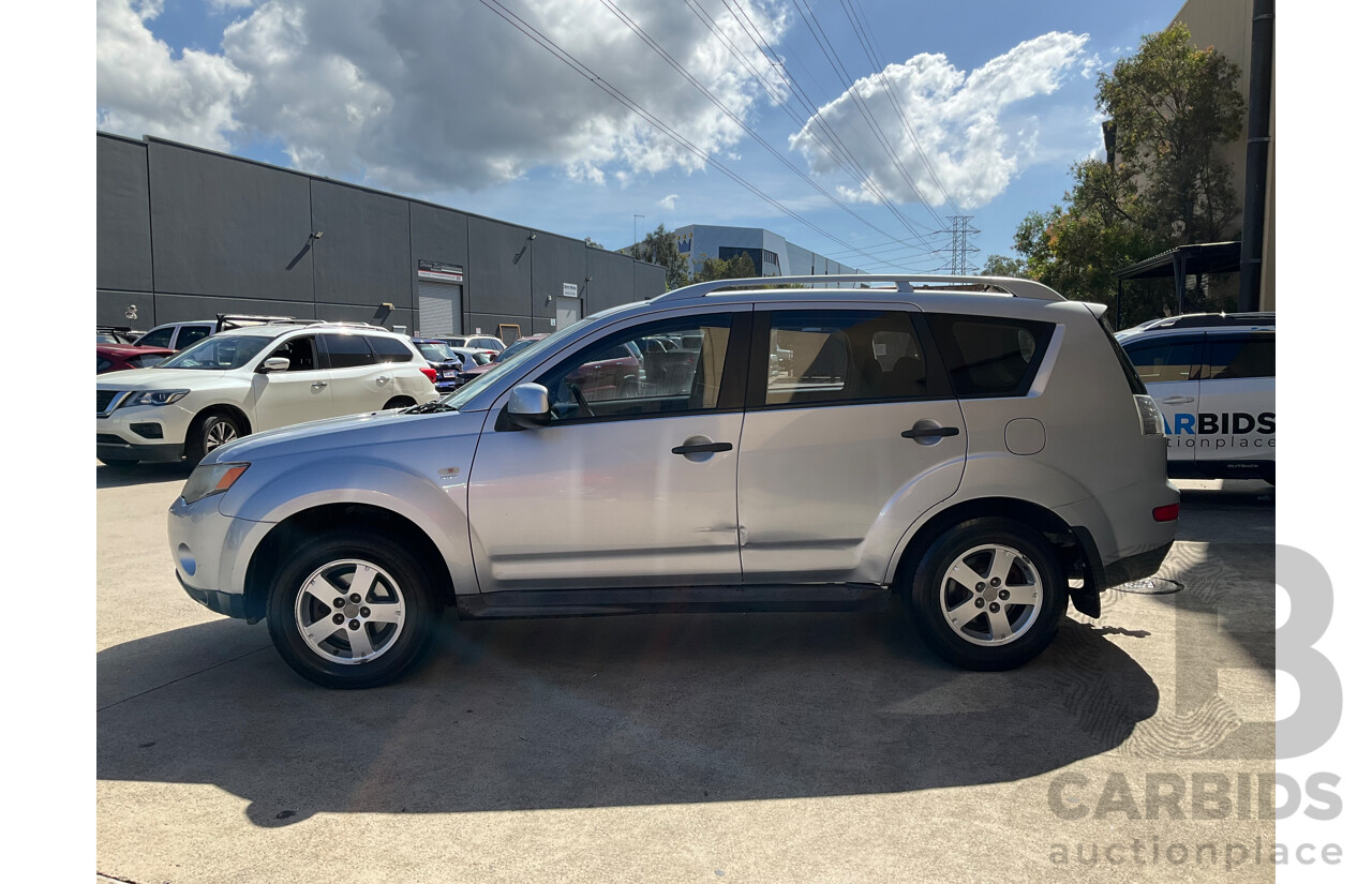 7/2009 Mitsubishi Outlander (4x4) LS ZG MY09 4d Wagon Silver Or Chrome 2.4L