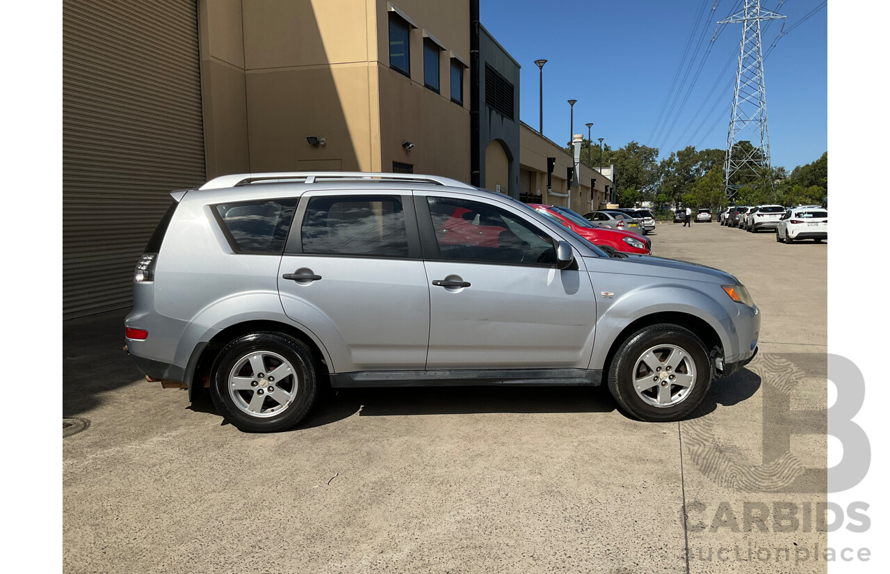 7/2009 Mitsubishi Outlander (4x4) LS ZG MY09 4d Wagon Silver Or Chrome 2.4L