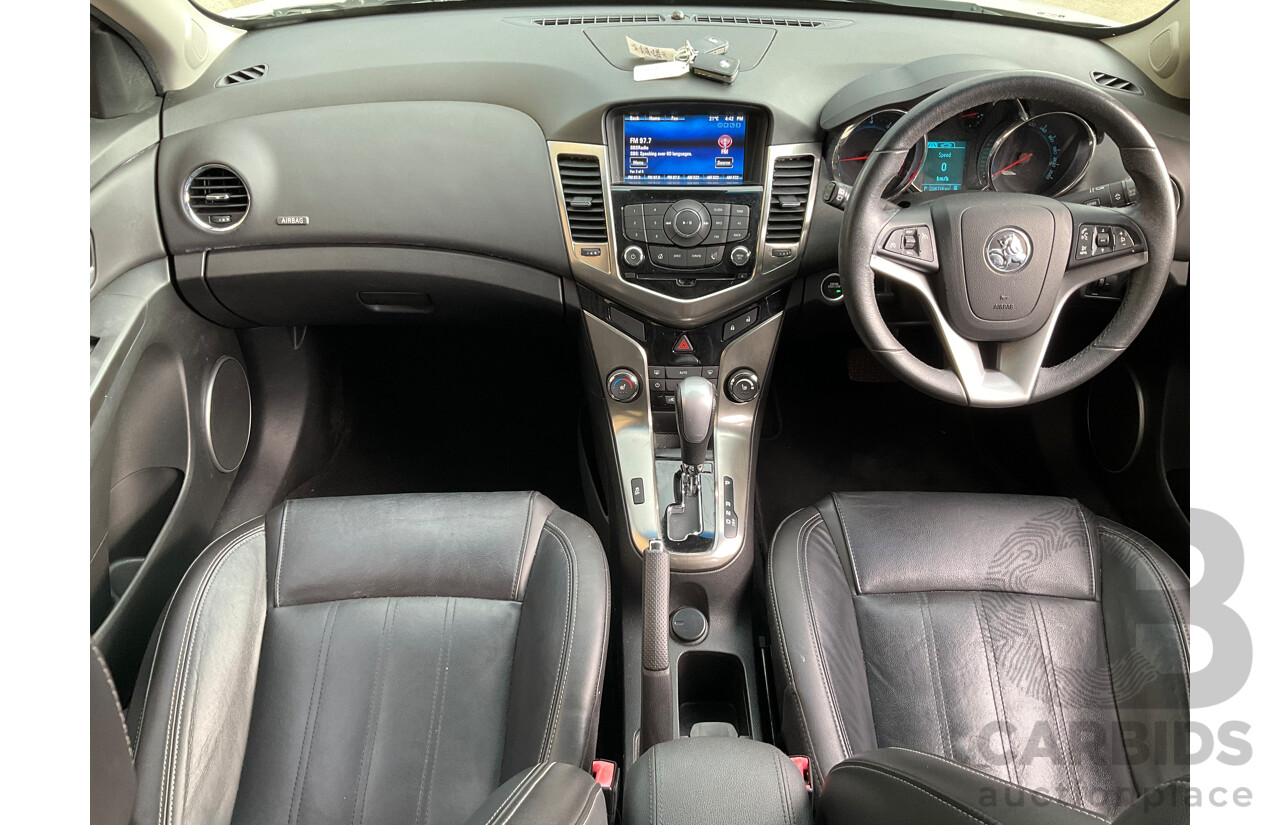 5/2013 Holden Cruze SRi V JH MY13 5d Hatchback White Turbo 1.4L
