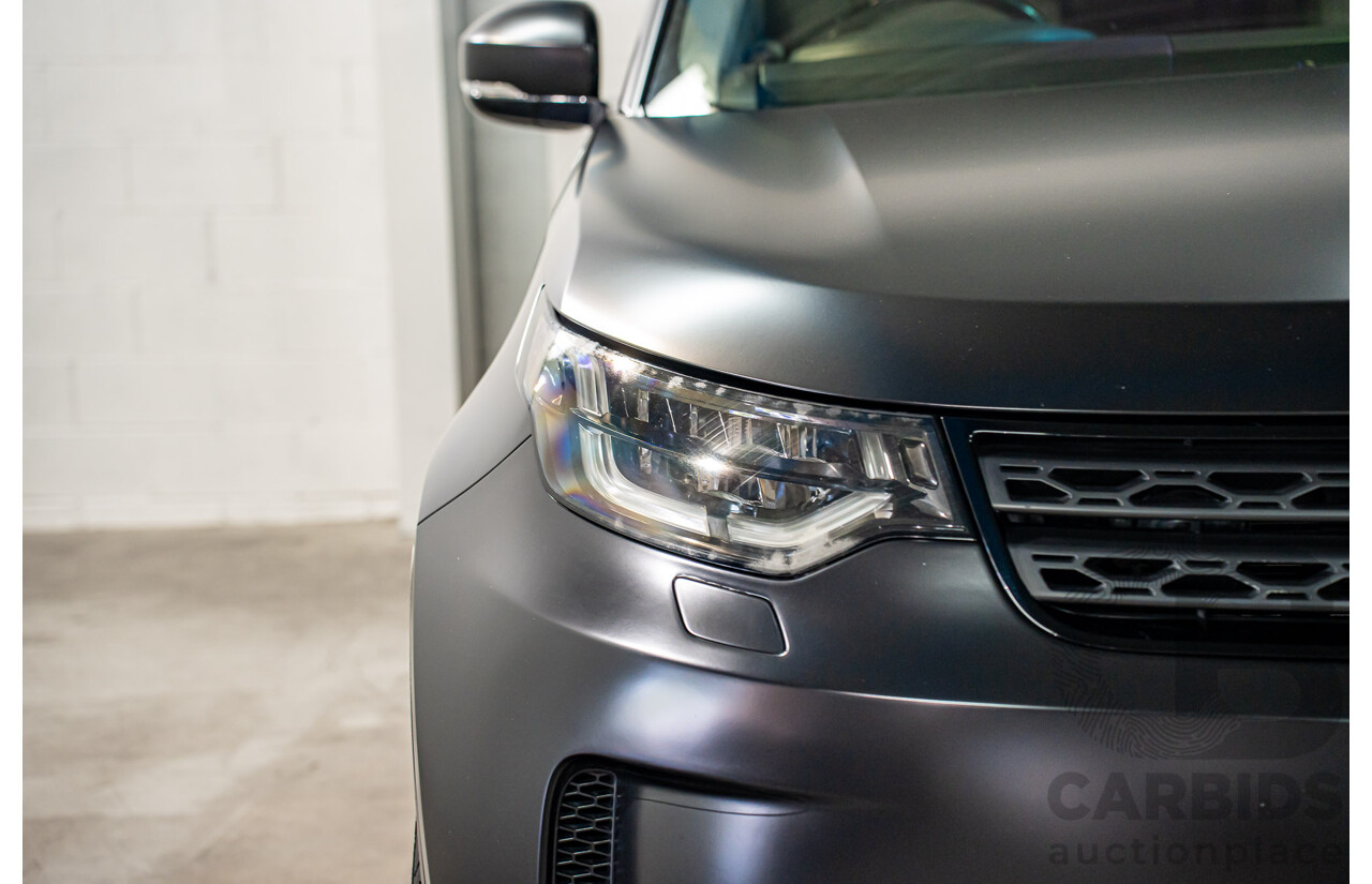 11/2018 Land Rover Discovery SD4 SE (177kW 4WD) L462 MY19 4d Wagon Silicon Silver Metallic (Matt Black Wrap) Turbo Diesel 2.0L