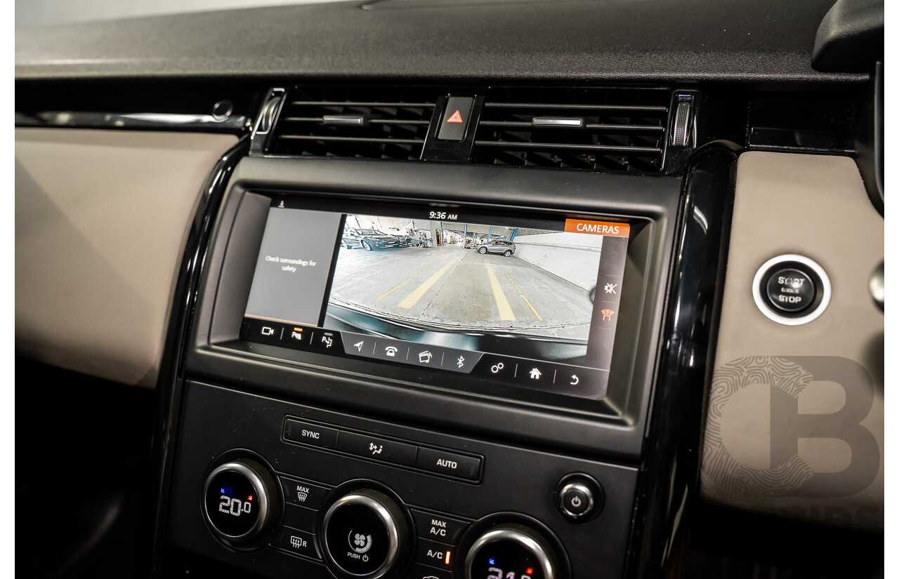 11/2018 Land Rover Discovery SD4 SE (177kW 4WD) L462 MY19 4d Wagon Silicon Silver Metallic (Matt Black Wrap) Turbo Diesel 2.0L