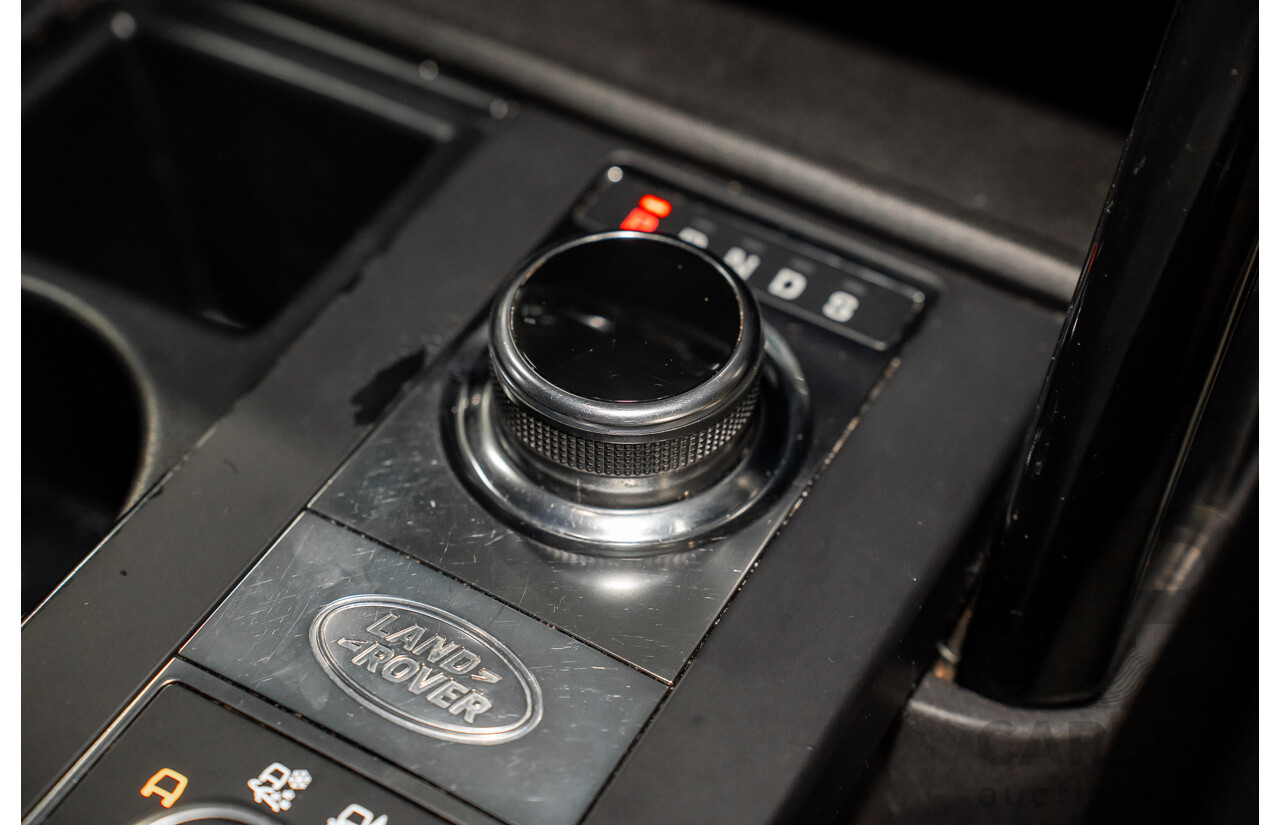 11/2018 Land Rover Discovery SD4 SE (177kW 4WD) L462 MY19 4d Wagon Silicon Silver Metallic (Matt Black Wrap) Turbo Diesel 2.0L