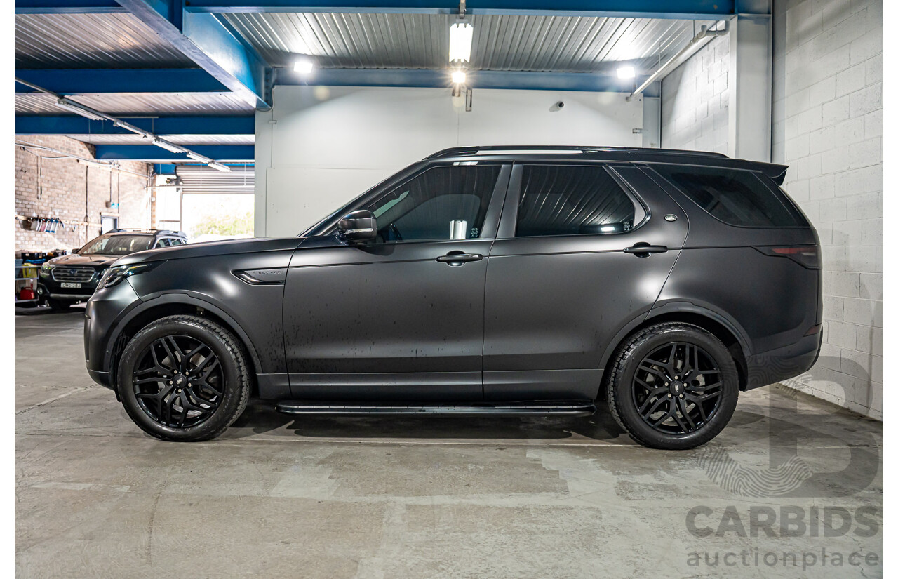 11/2018 Land Rover Discovery SD4 SE (177kW 4WD) L462 MY19 4d Wagon Silicon Silver Metallic (Matt Black Wrap) Turbo Diesel 2.0L