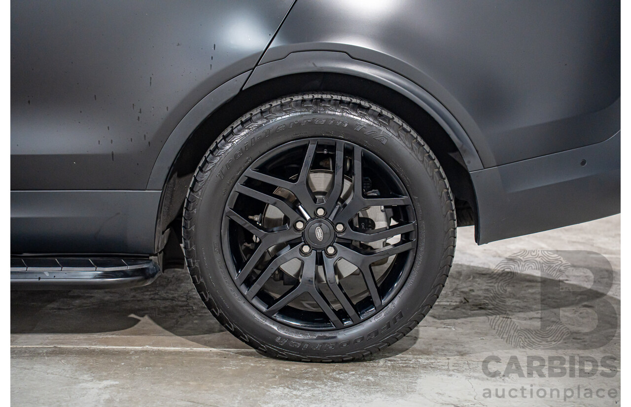 11/2018 Land Rover Discovery SD4 SE (177kW 4WD) L462 MY19 4d Wagon Silicon Silver Metallic (Matt Black Wrap) Turbo Diesel 2.0L