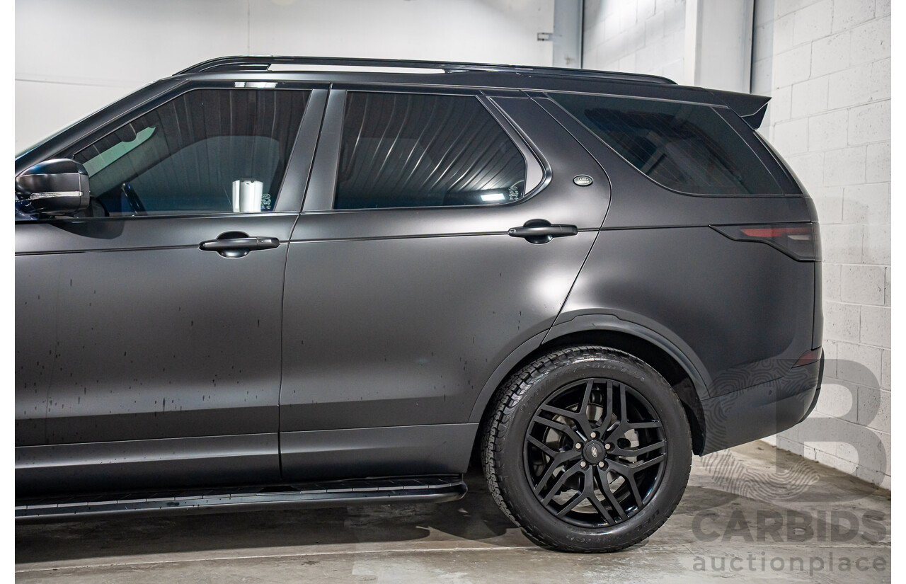 11/2018 Land Rover Discovery SD4 SE (177kW 4WD) L462 MY19 4d Wagon Silicon Silver Metallic (Matt Black Wrap) Turbo Diesel 2.0L