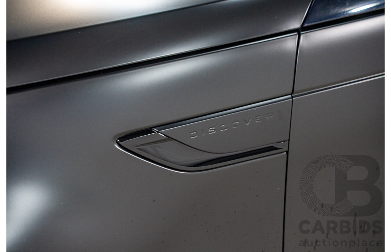 11/2018 Land Rover Discovery SD4 SE (177kW 4WD) L462 MY19 4d Wagon Silicon Silver Metallic (Matt Black Wrap) Turbo Diesel 2.0L