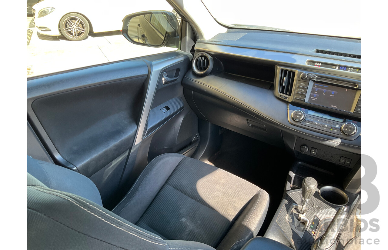 4/2015 Toyota Rav4 GXL (2WD) ZSA42R MY14 Upgrade 4d Wagon Black 2.0L