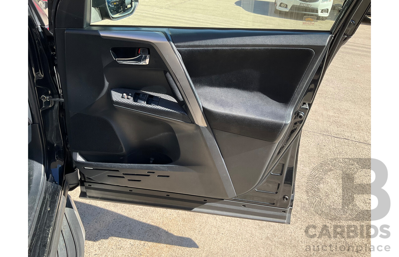 4/2015 Toyota Rav4 GXL (2WD) ZSA42R MY14 Upgrade 4d Wagon Black 2.0L