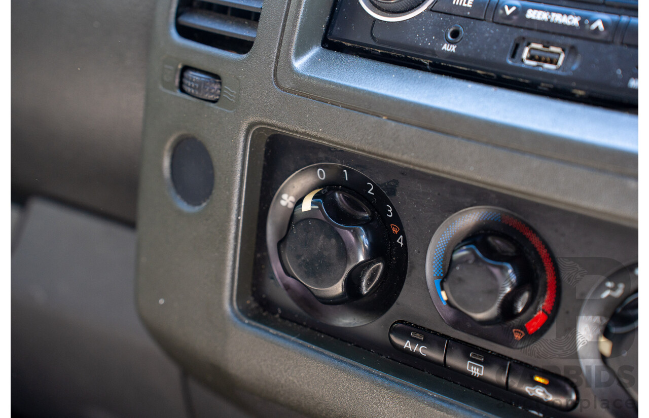 3/2013 Nissan Navara RX (4x2) D40 MY11 Dual Cab P/Up White 2.5L